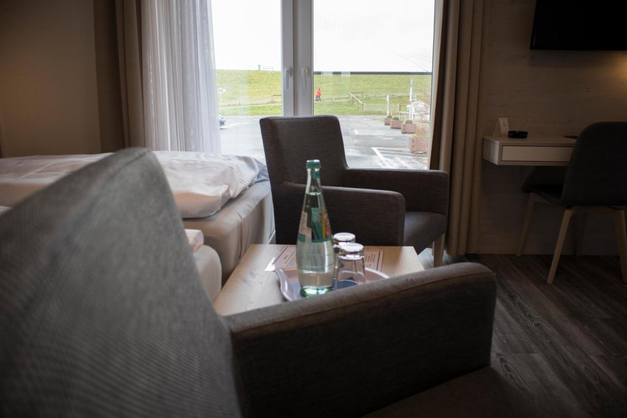 Hotel Am Friesenstrand Tossens Eksteriør bilde